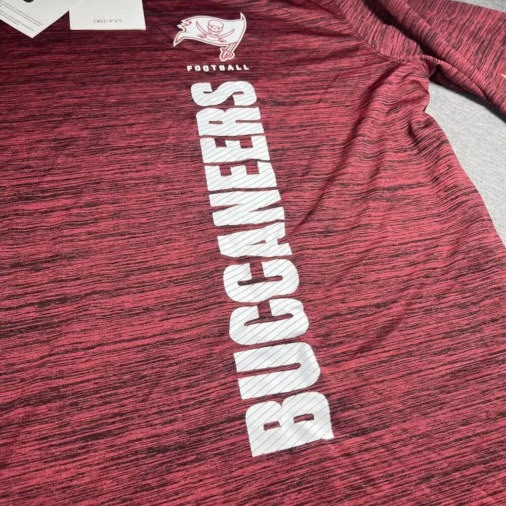 NWT NFL Nike Dri Fit Tampa Bay Buccaneers Youth Medium Football TShirt Sport Tee